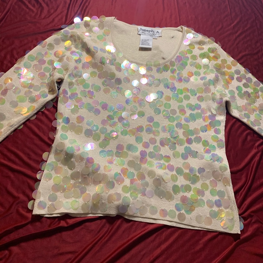Women top